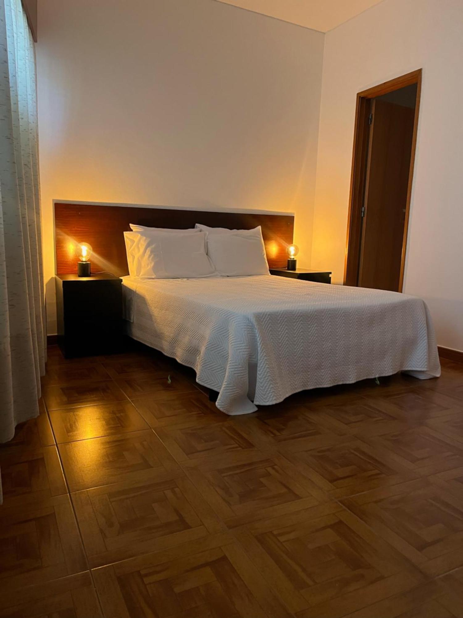 Romeu Bed and Breakfast Quarteira Eksteriør billede