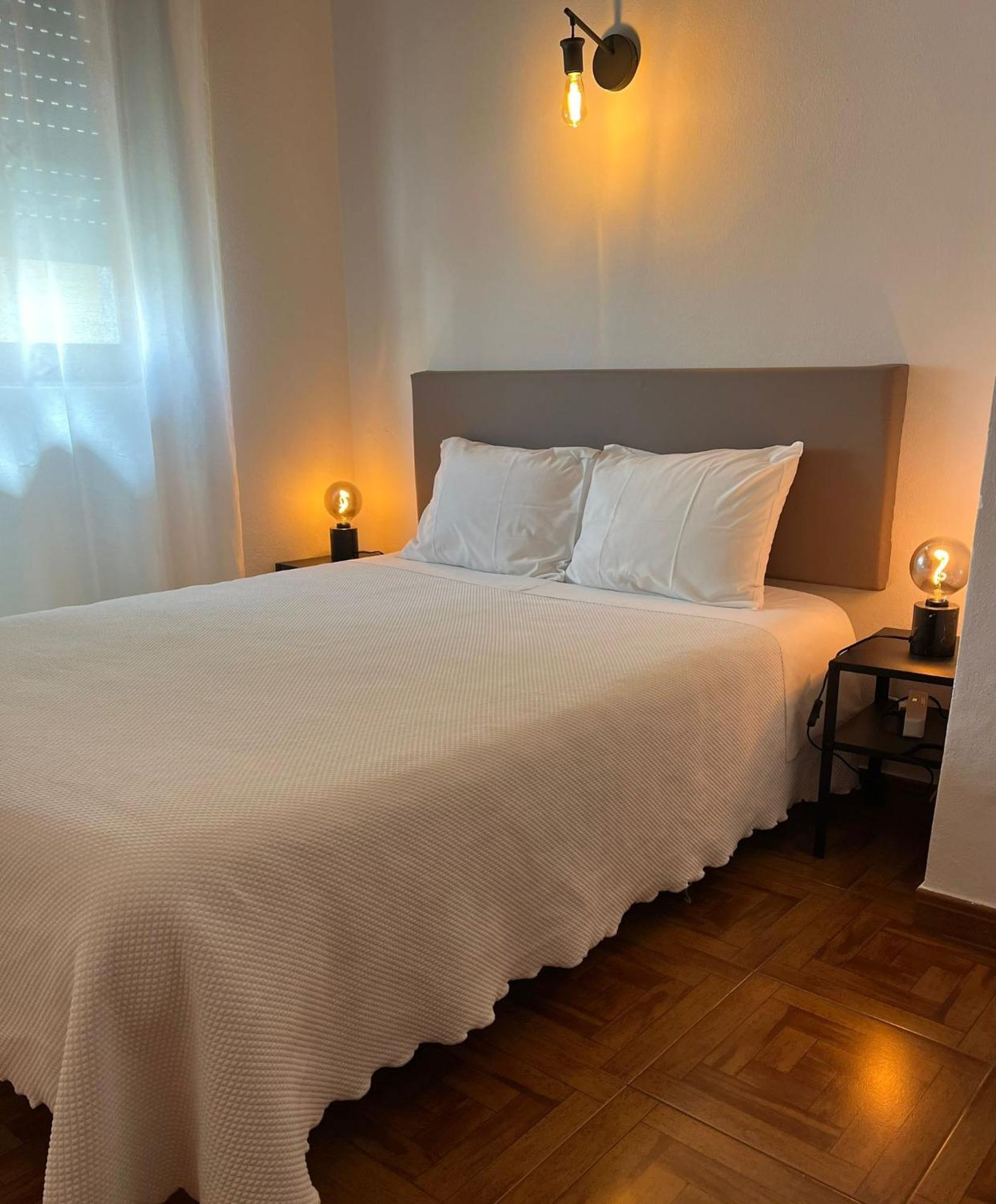 Romeu Bed and Breakfast Quarteira Eksteriør billede
